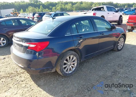 2013 Chrysler 200 Touring из США, поврежденный, VIN 1C3CCBBB8DN701431